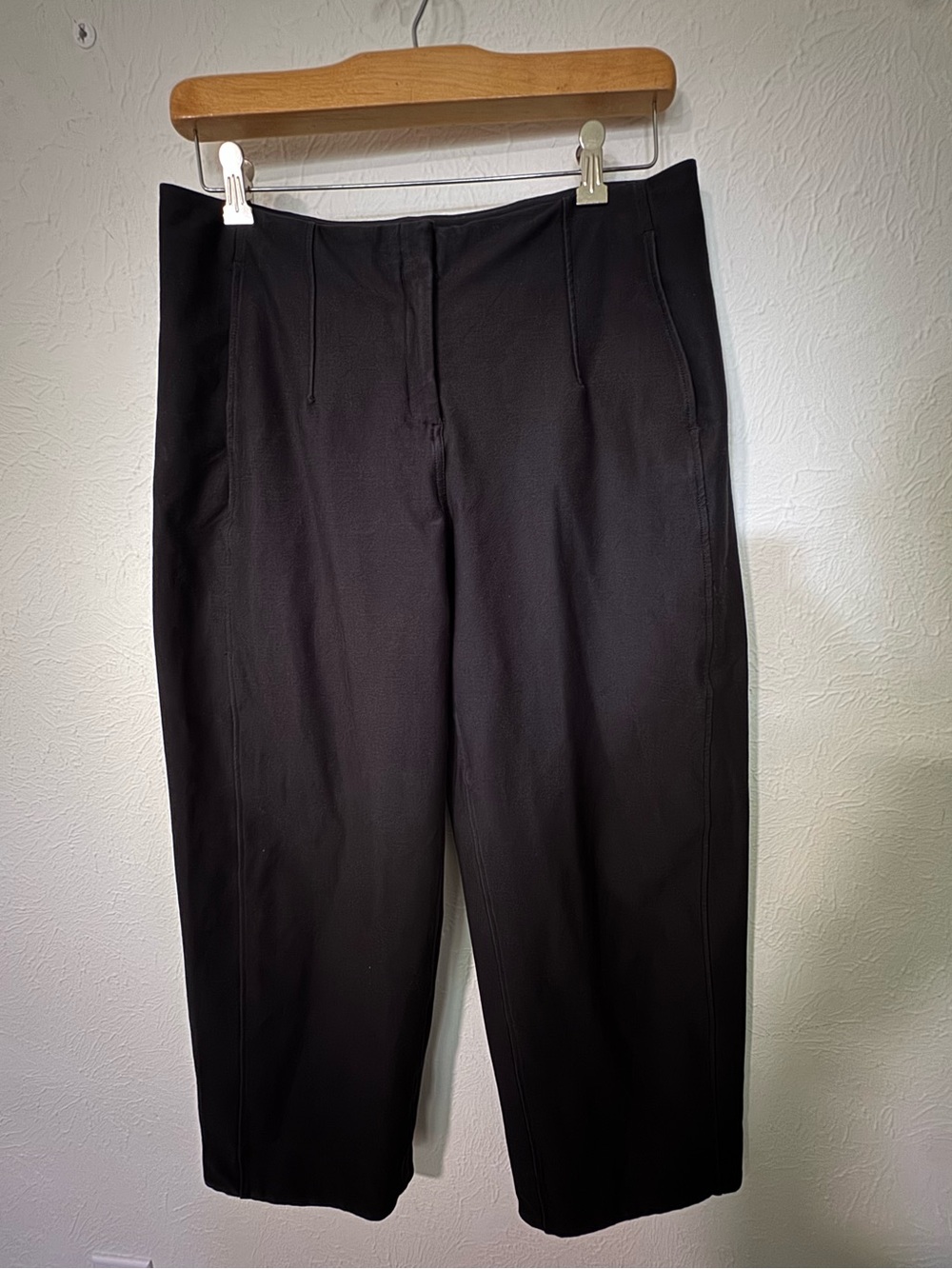 Lululemon Women's Utilitech Relaxed Mid-Rise Trouser Pants Size 12